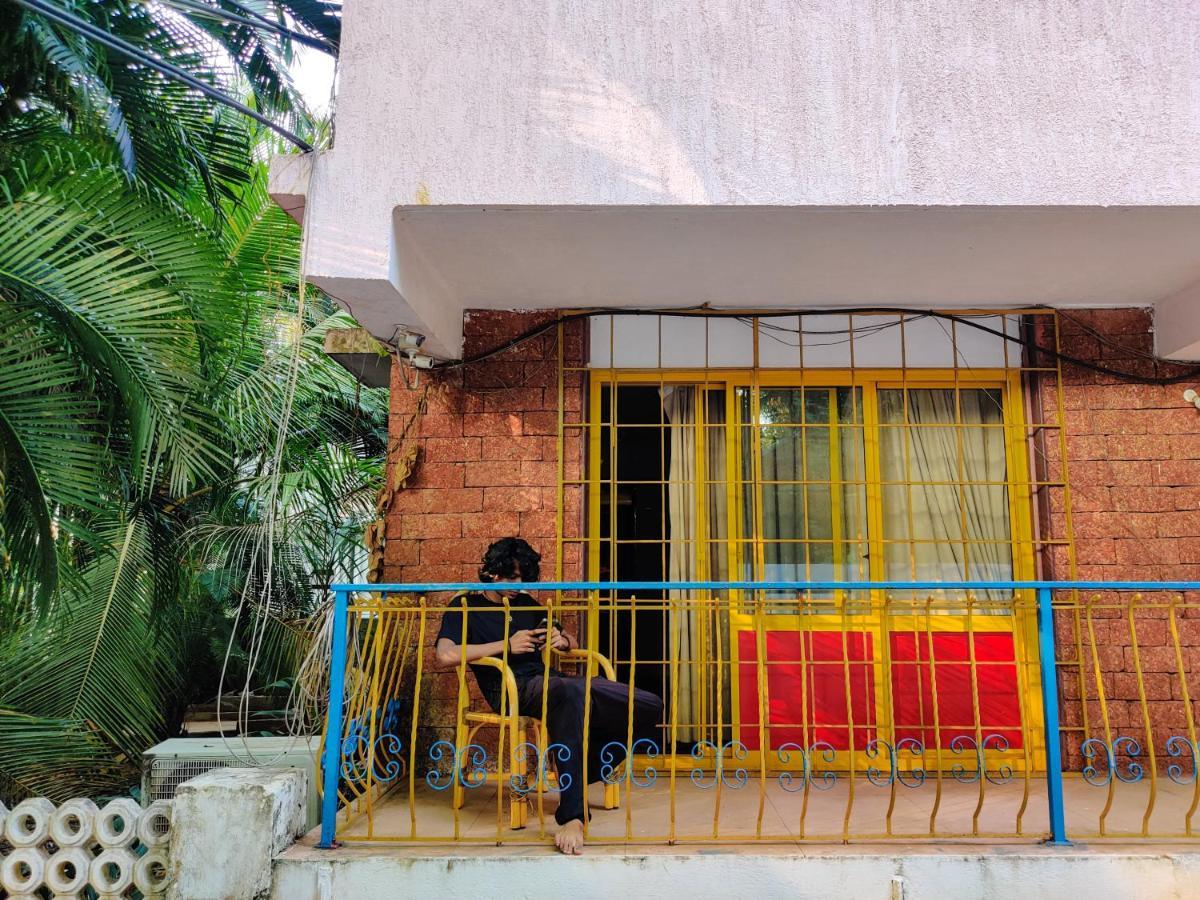 Piggy Hostel Calangute Exterior foto