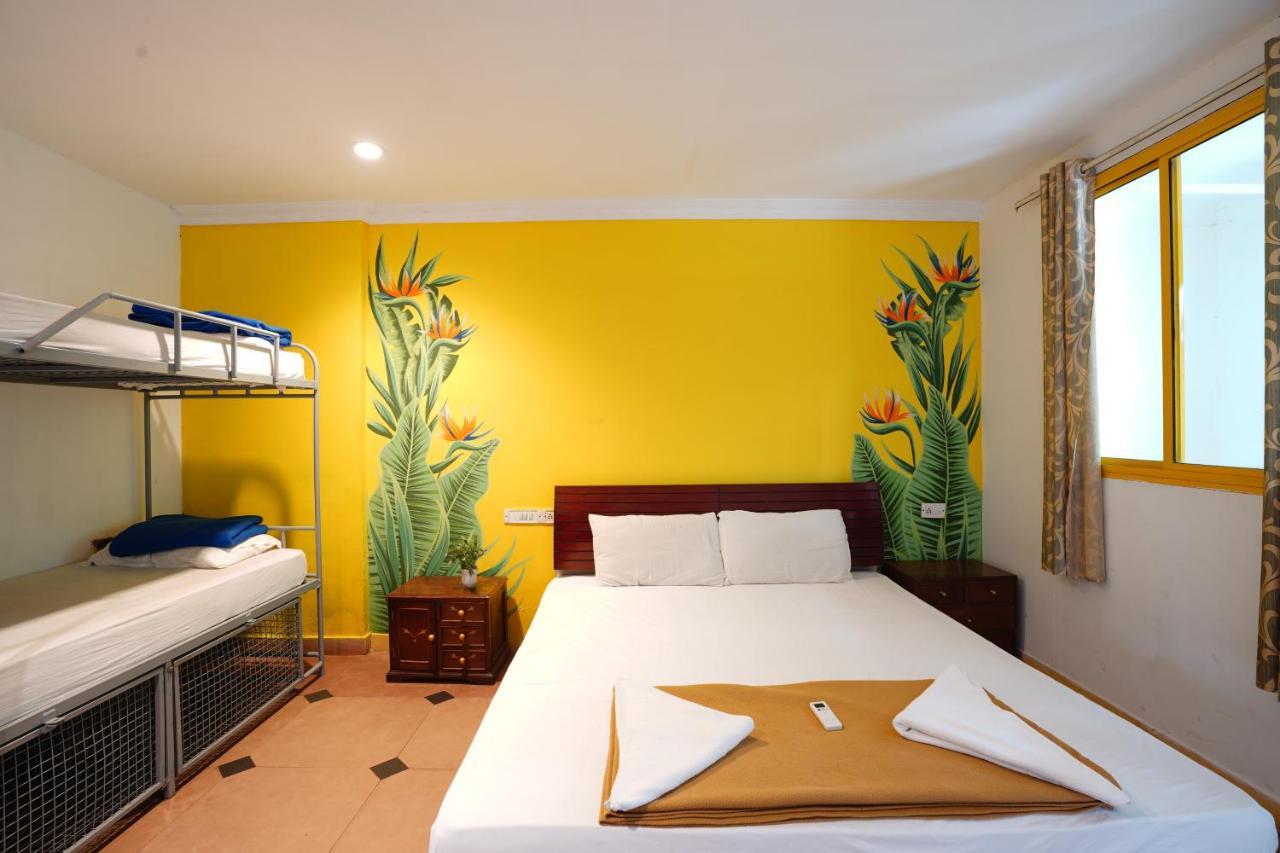 Piggy Hostel Calangute Zimmer foto