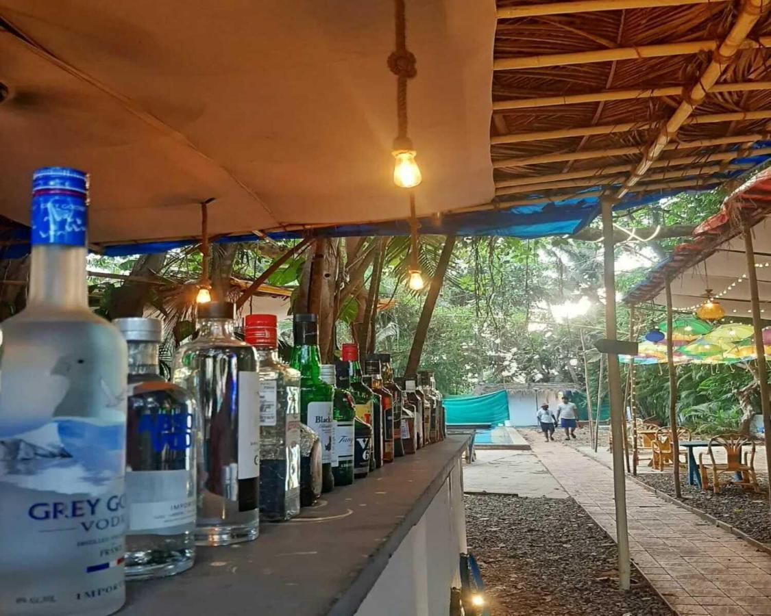Piggy Hostel Calangute Exterior foto