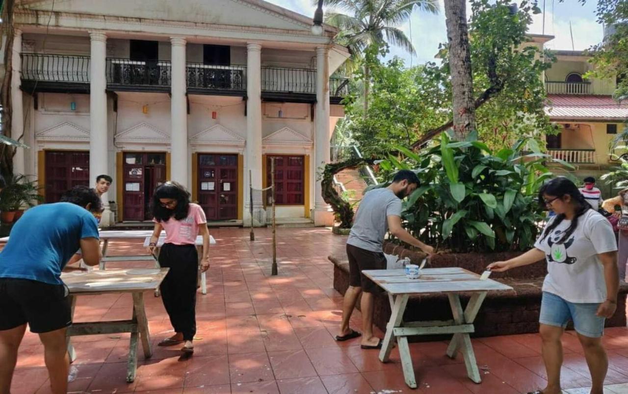Piggy Hostel Calangute Exterior foto